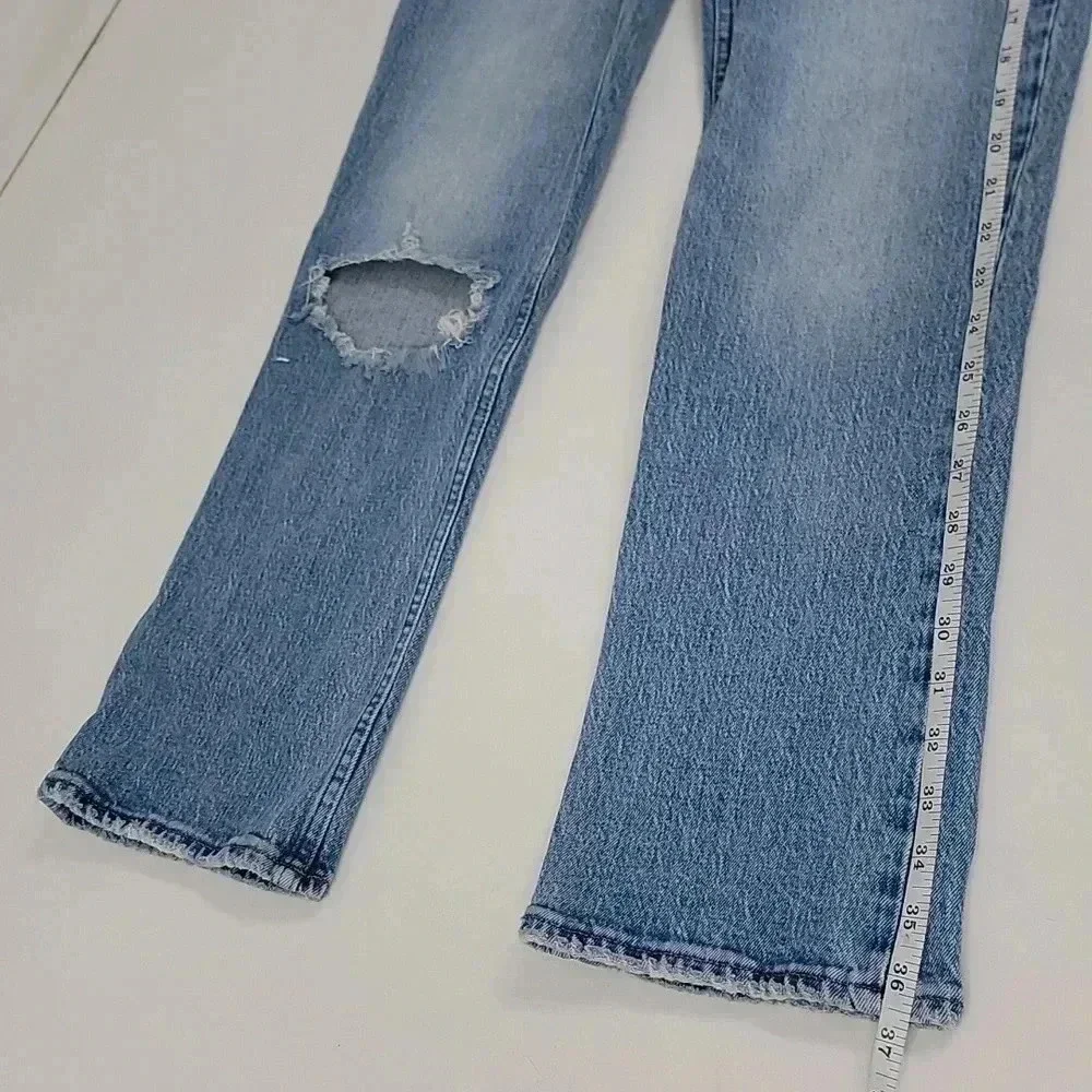 Abercrombie & Fitch Ultra High Rise Kick flare distressed jeans - Picture 5 of 13